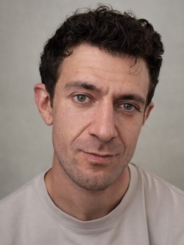 Sam Blythe Head Shot